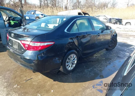 2017 Toyota Camry Le из США, поврежденный, VIN 4T1BF1FK4HU701999